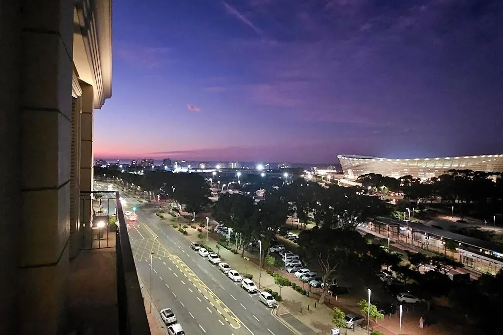 Apartment Luxury Rooftop Suite 4Bedroom Cape Royale With V&A Seapoint View Kapstadt