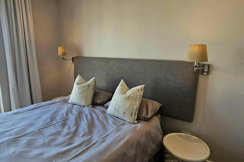 Apartment Luxury Rooftop Suite 4Bedroom Cape Royale With V&A Seapoint View Cape Town South Africa