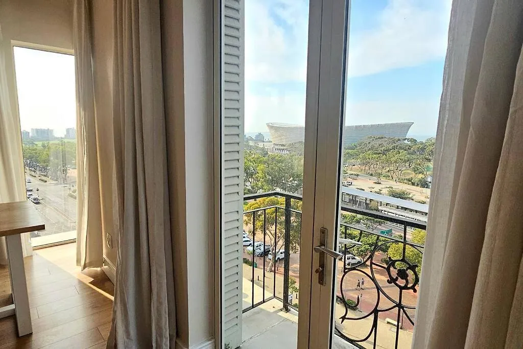 Luxury Rooftop Suite 4Bedroom Cape Royale With V&A Seapoint View Cape Town 0*,