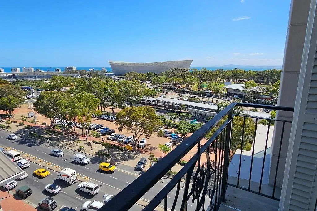 Luxury Rooftop Suite 4Bedroom Cape Royale With V&A Seapoint View Cape Town Apartment